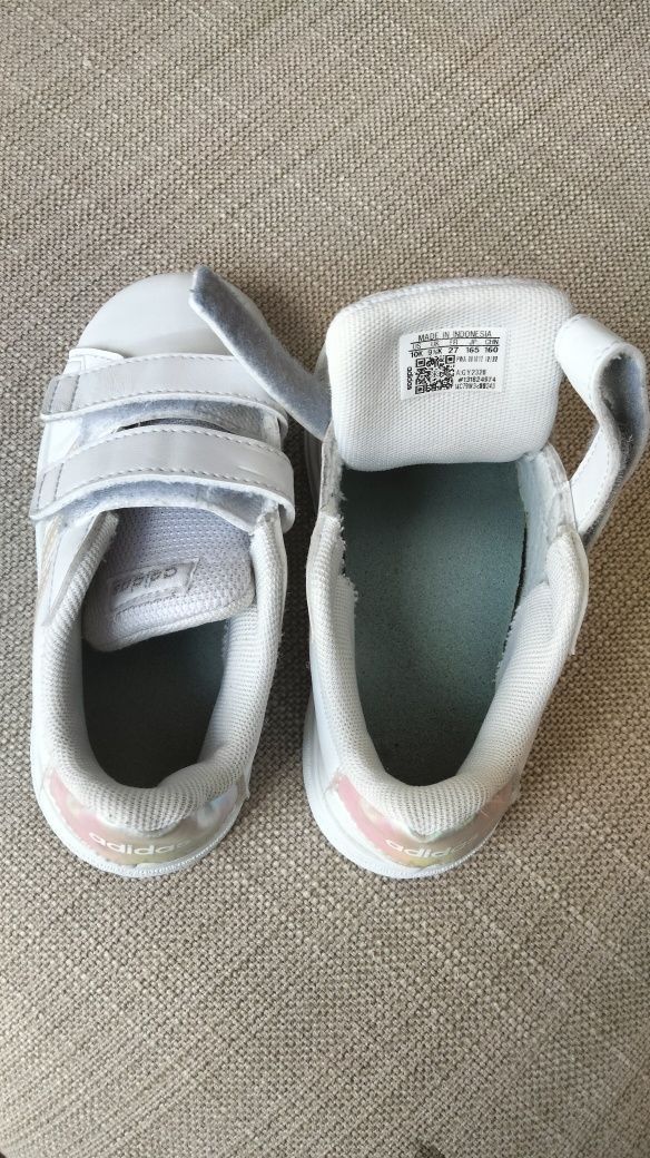 Tênis Adidas criança