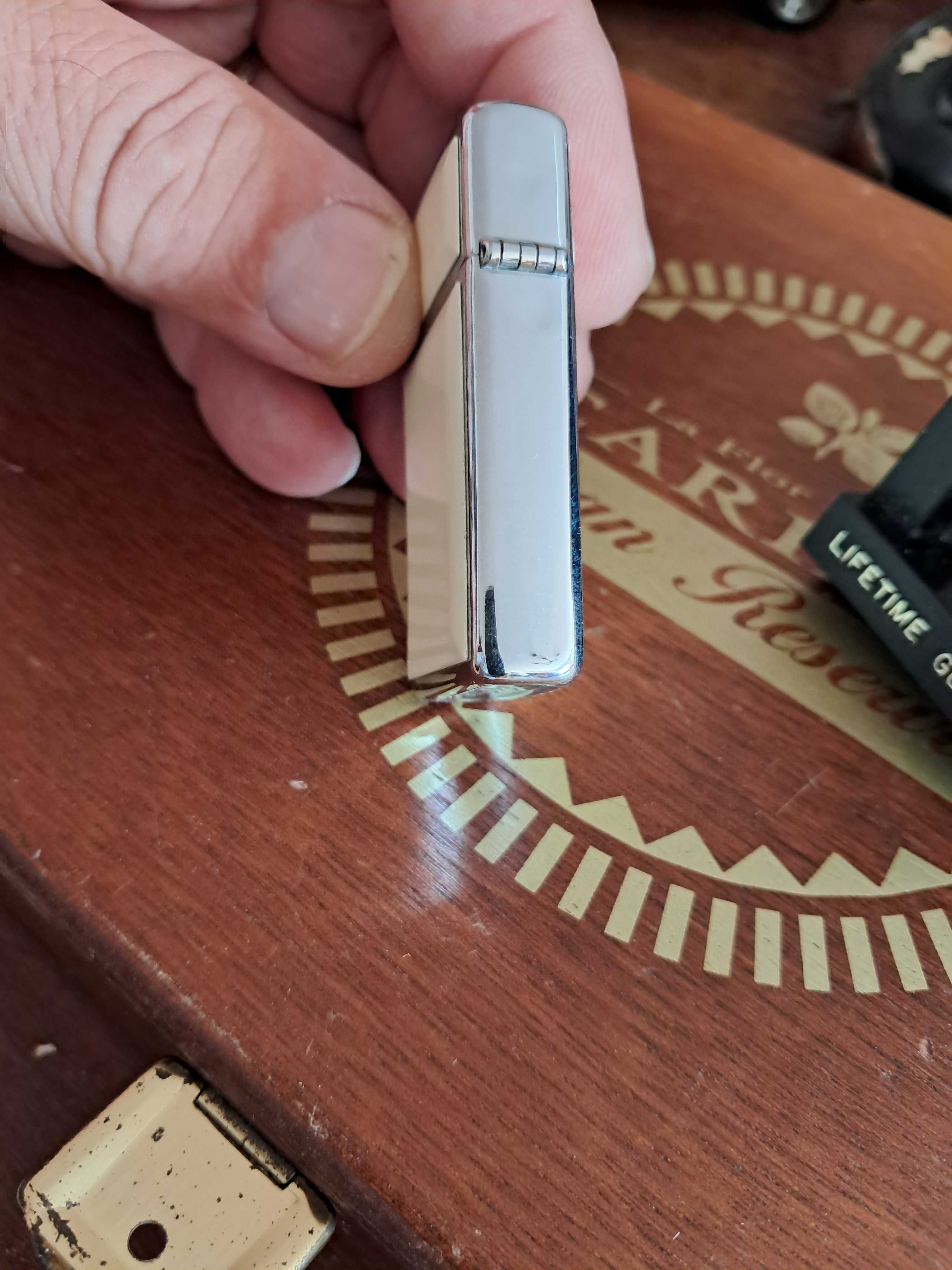 zippo slim caravelas