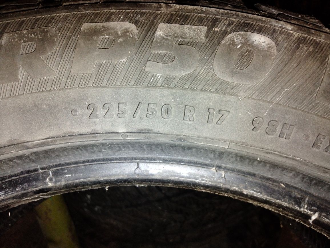 Opony 225/50r17 zimowe.