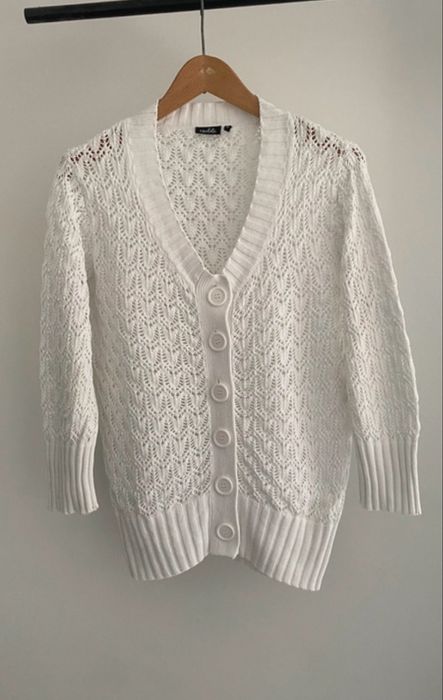 Bialy azorowy sweter karfigan Isolde 38-40 letni bawelna