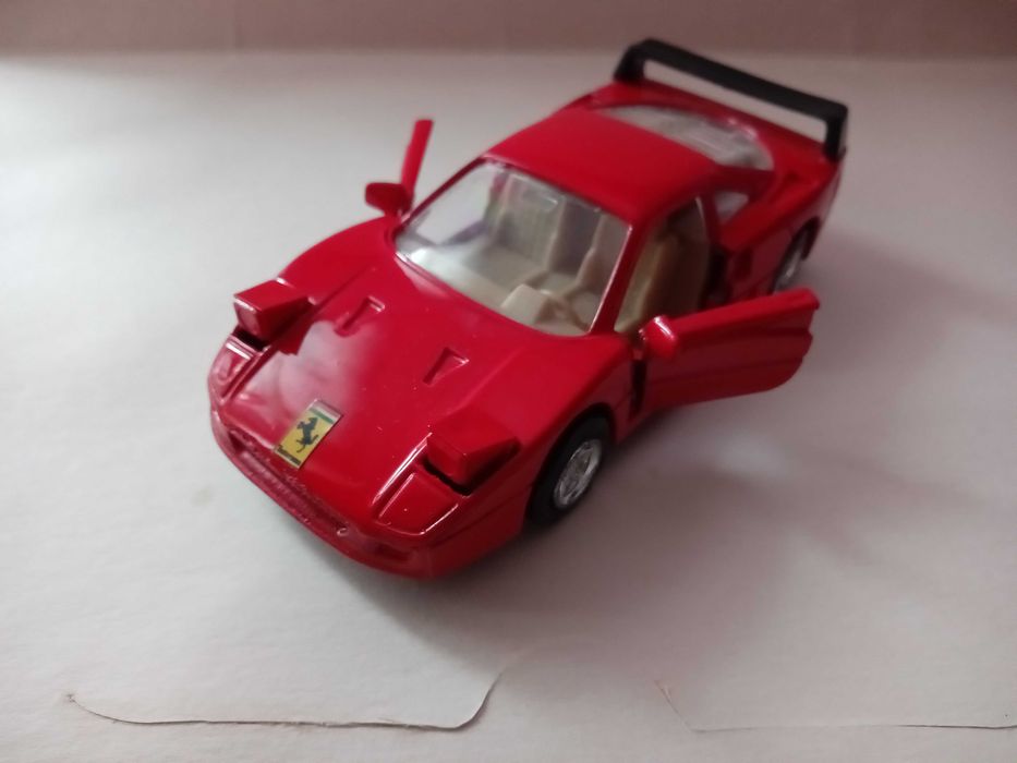 Модель авто Ferrari f40