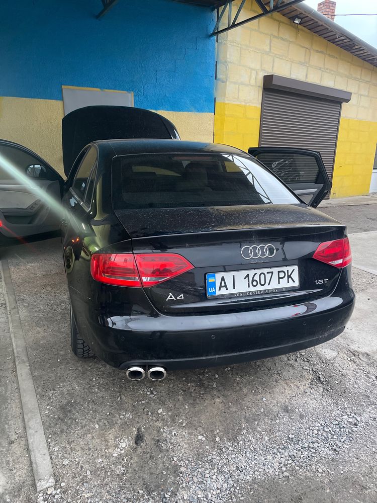 СРОЧНО ПРОДАМ Ауди А4 Б8 2008 1.8T Tfsi 210к.с stage 1