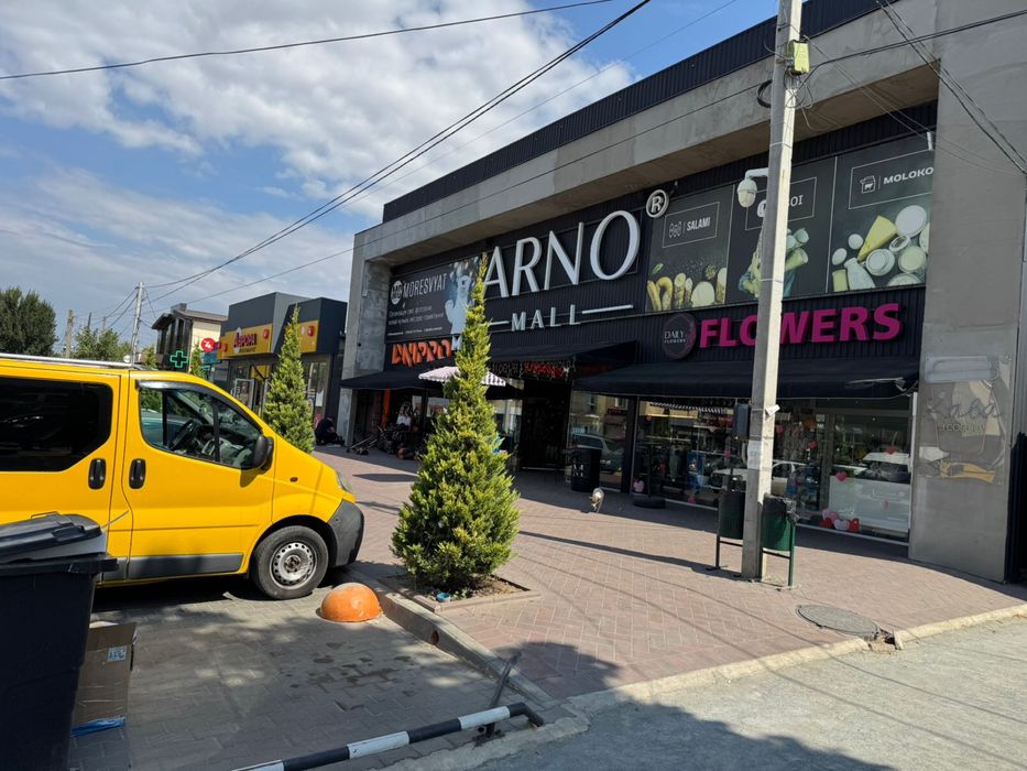 Аренда помещения 2 этаж вход с  фасада