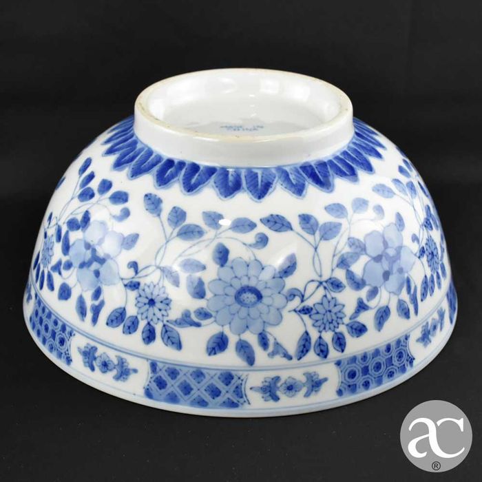 Par de grandes taças / saladeiras porcelana da China, Azul e Branco