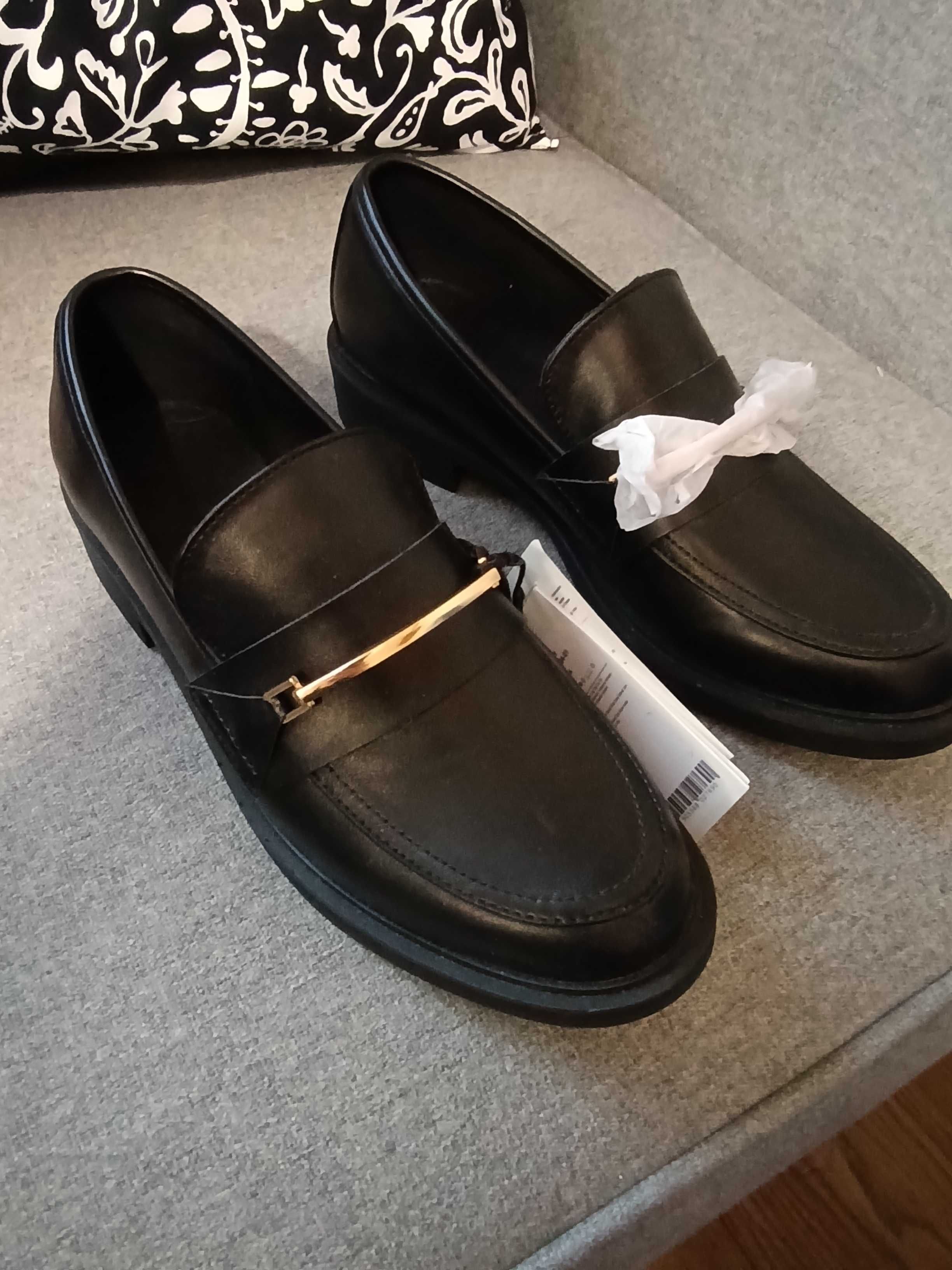 Nowe mokasyny CCC 37