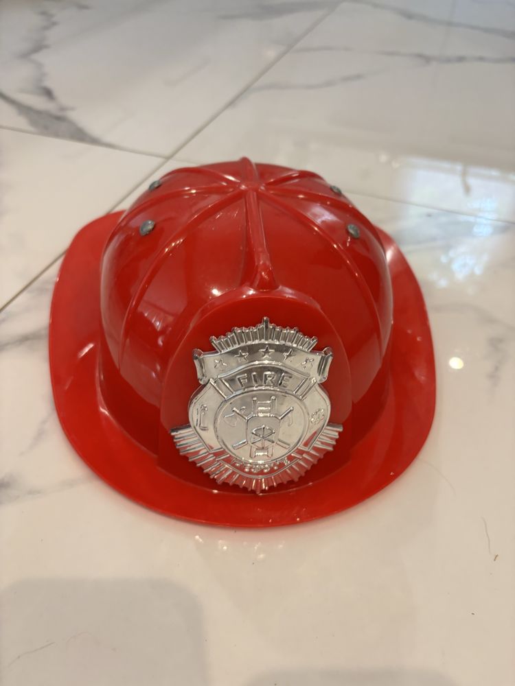 Kask strazaka Sama