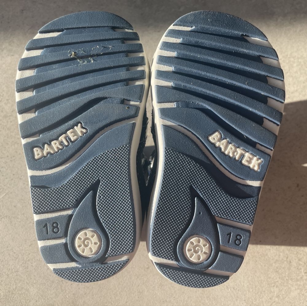 Oryginalne skórzane buty Bartek NOWE roz. 18