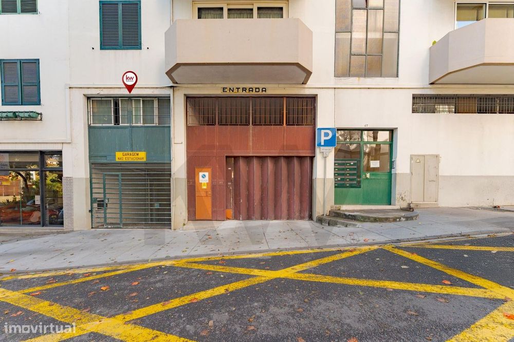 Espaço Comercial em Cave – 360 m2 | Zona Central do Funchal | Oportuni