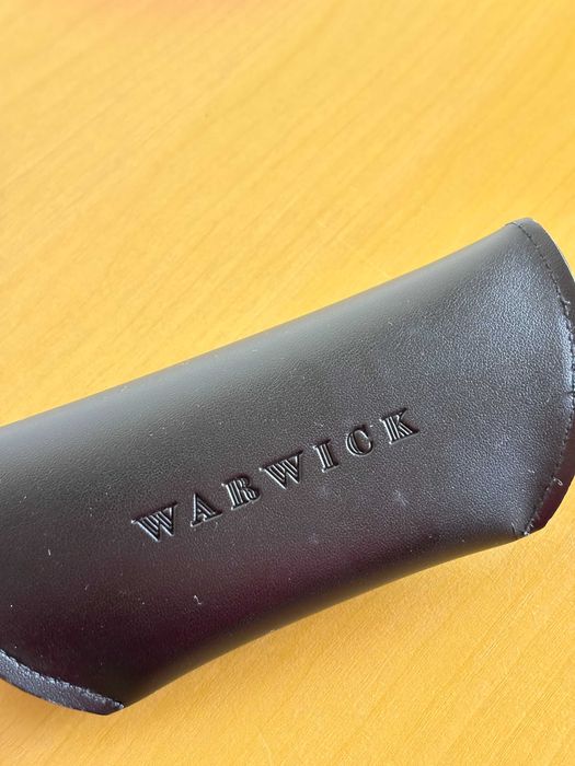 Caixa de Óculos preta Hawkers