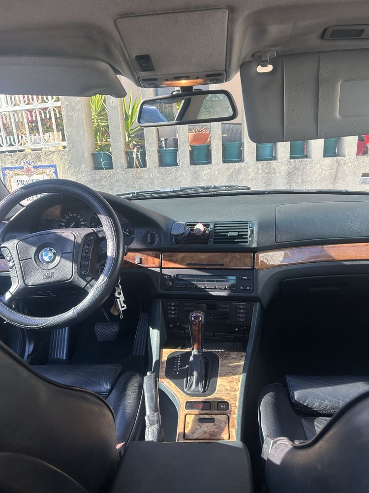 BMW 525tds E39 – Automático – 1650€ negociável