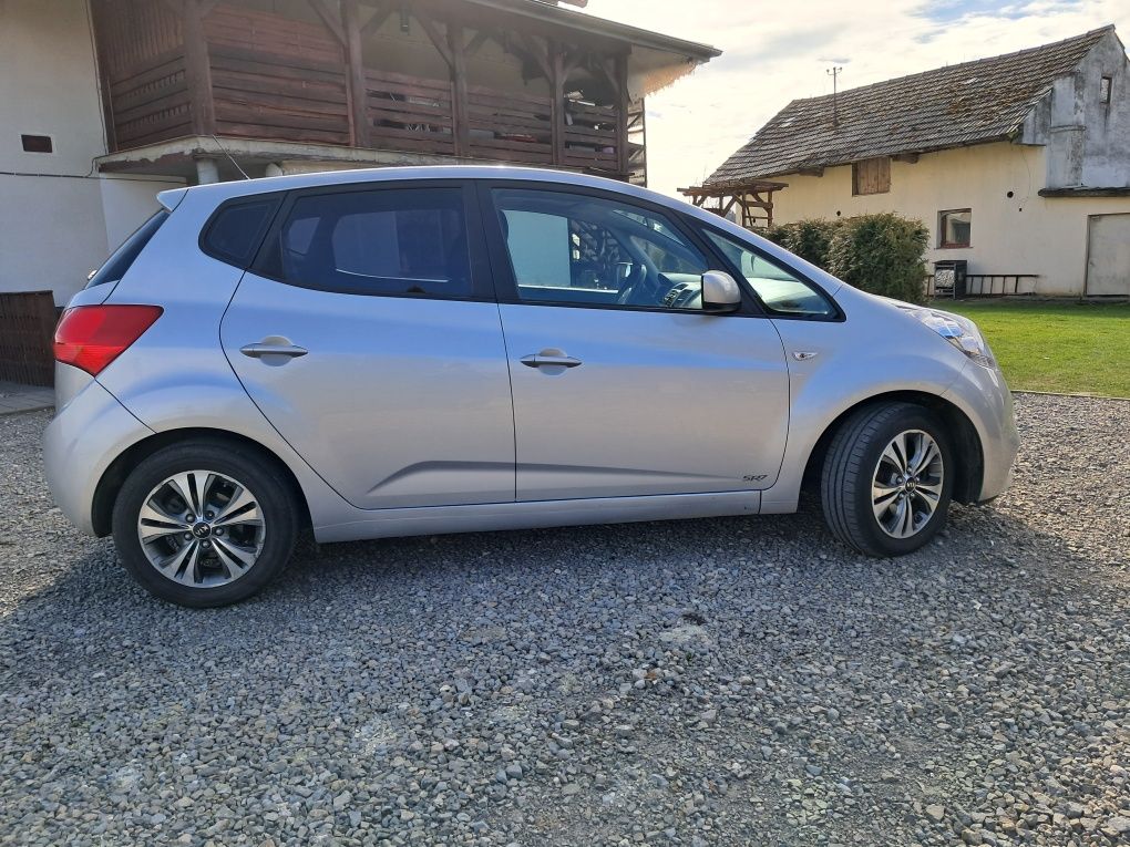 Kia VENGA 1.4 klima panorama 2013r