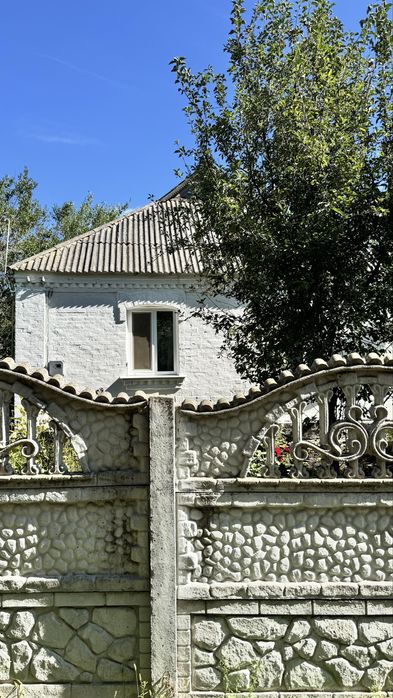 Продаж будинку  Красноліси