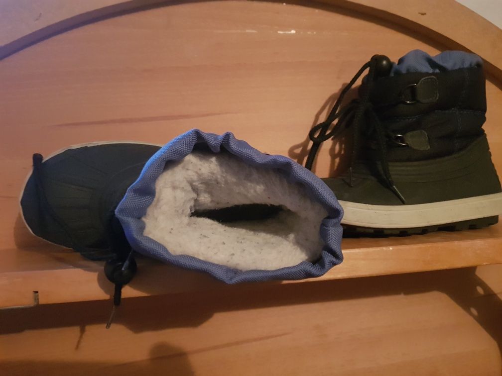 Buty zimowe śniegowce chłopiec rozmiar 26 / 27