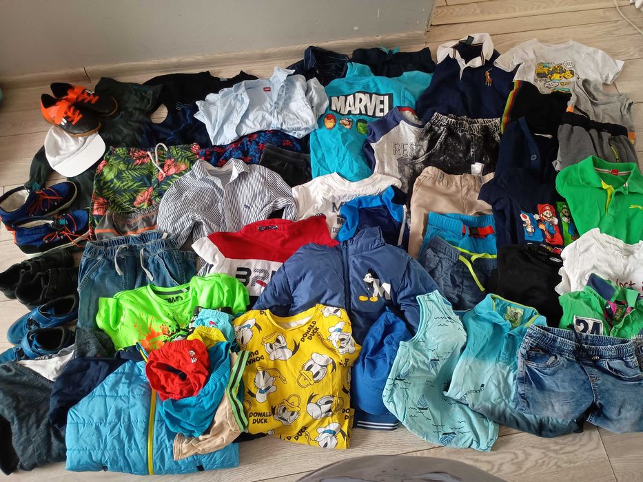 Paka ubrań 134/140 ponad 40 ubrań plus buty i dodatki