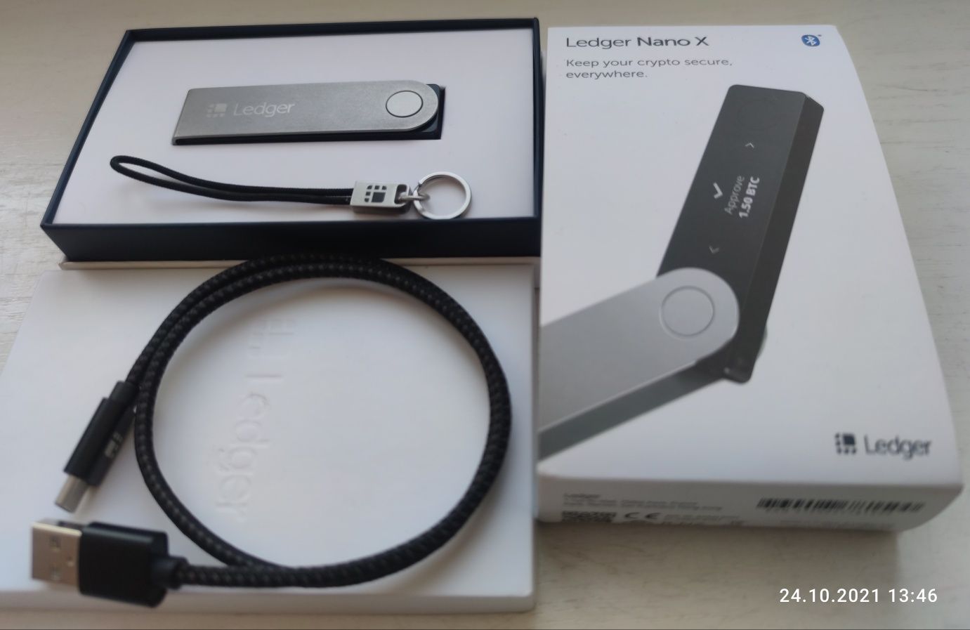 Bezpieczny portfel kryptowalut  Ledger Nano X