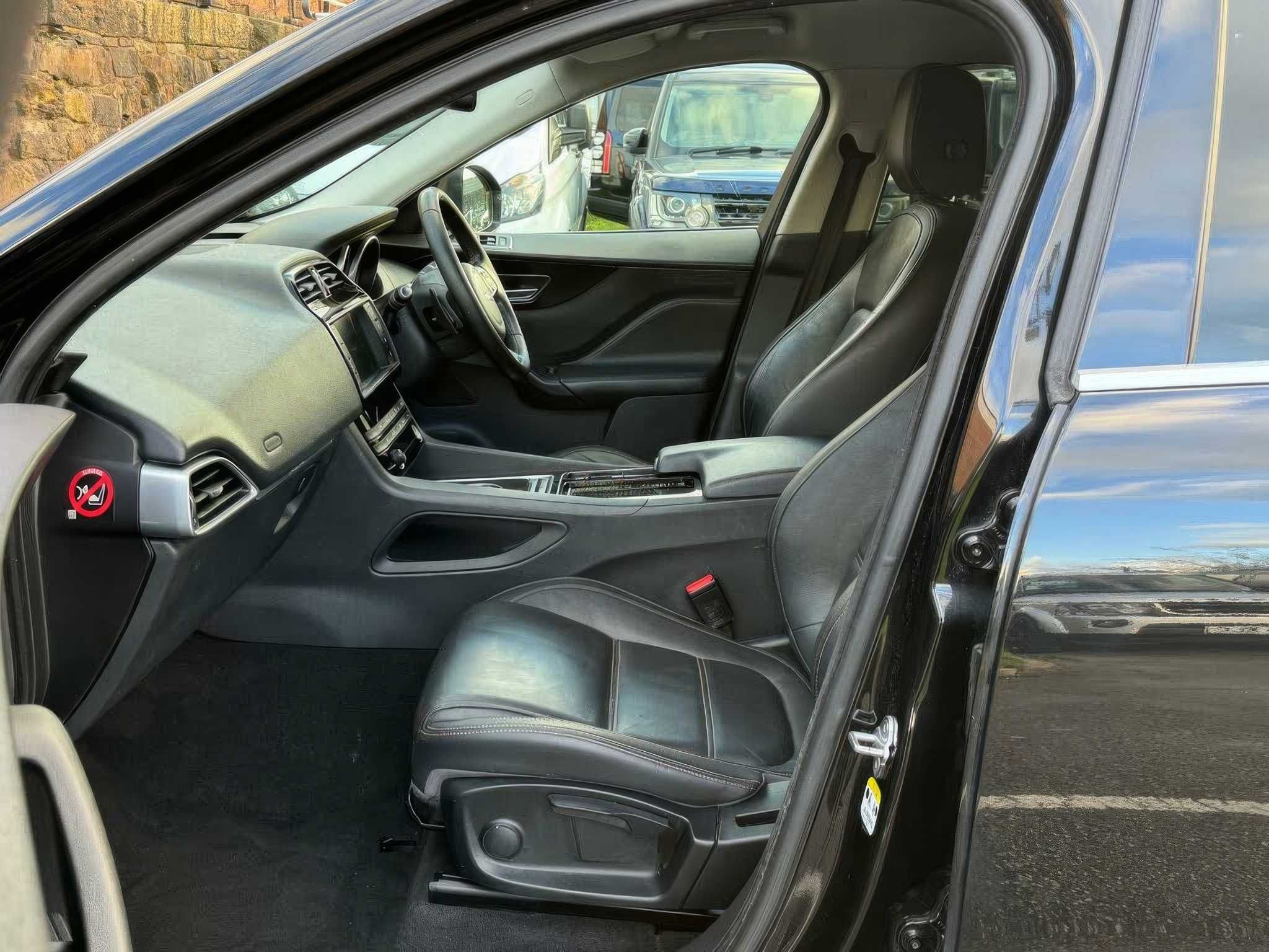 Jaguar F-Pace 2.0 i4D AWD Prestige 2017