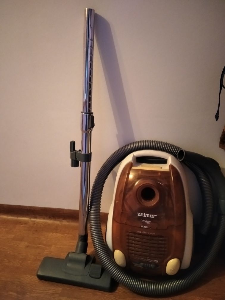 Пылесос zelmer 2000v