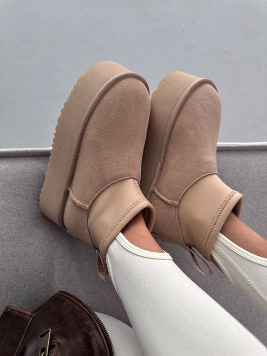 Бежеві Жіночі зимові UGG mini Dipper PLATFORM BOOTS SAND угг угі