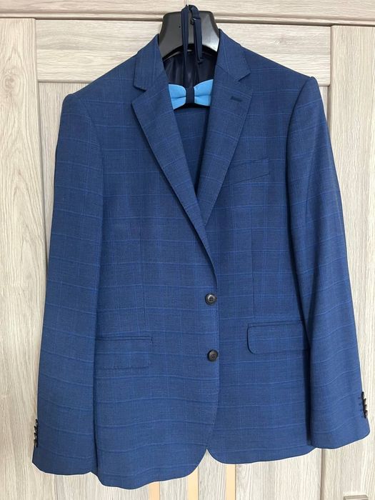 Костюм чоловічий класичний розмір 52 Arber