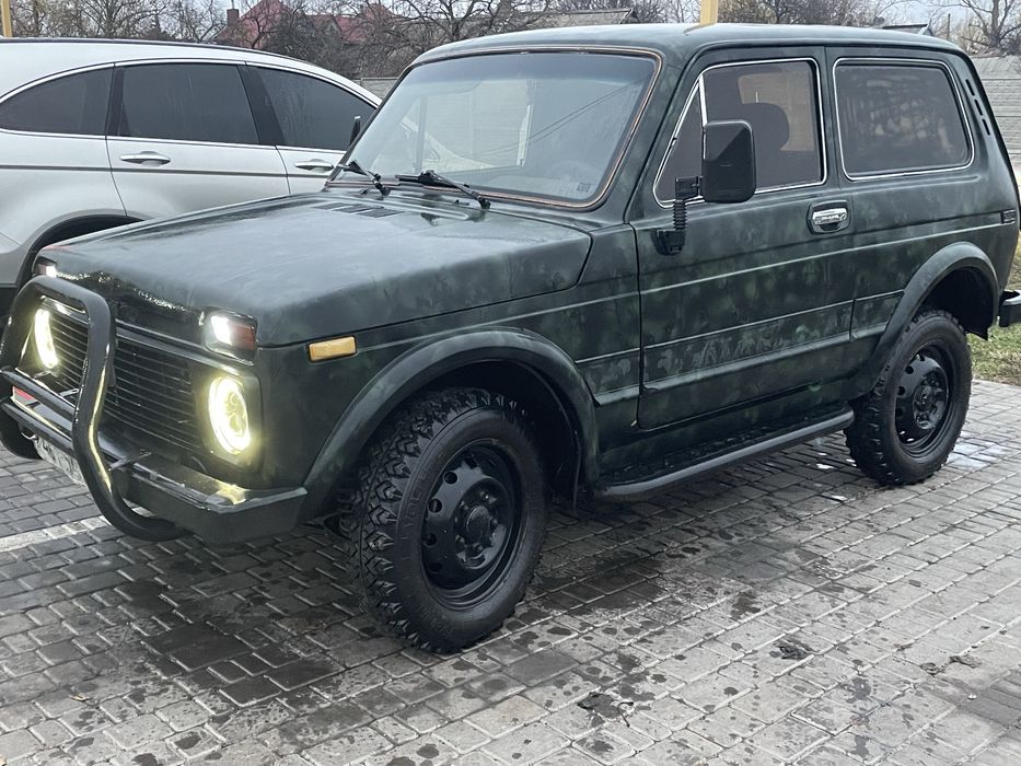 Продам Нива 2121