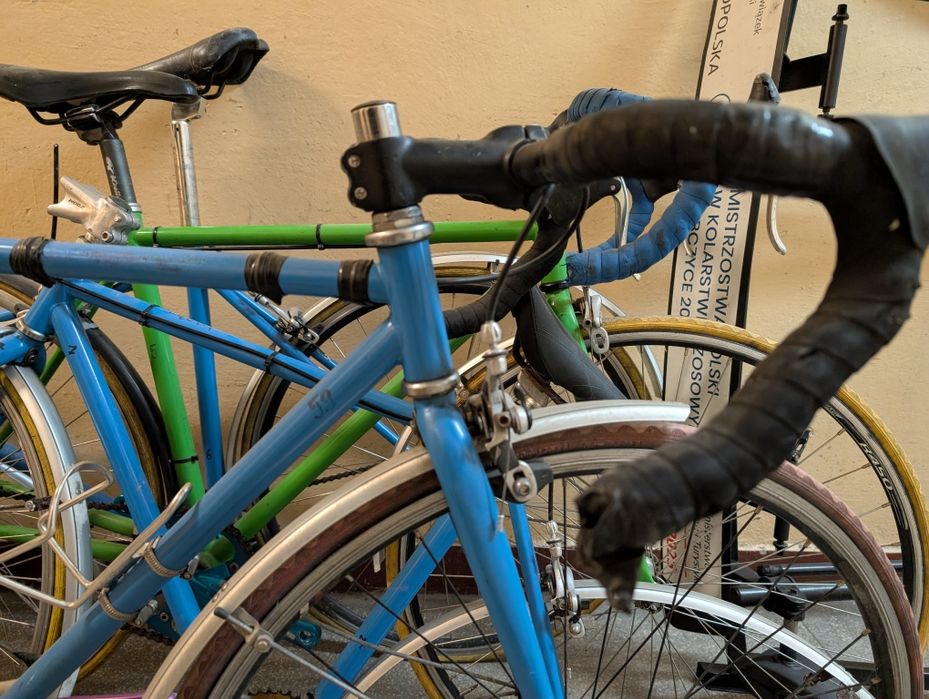 Stare rowery ostre koło