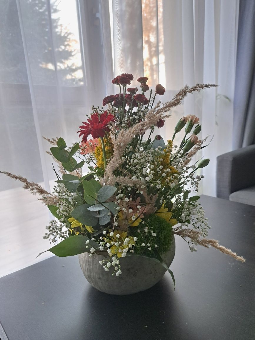 bukiety i inne dekorację florystyczne