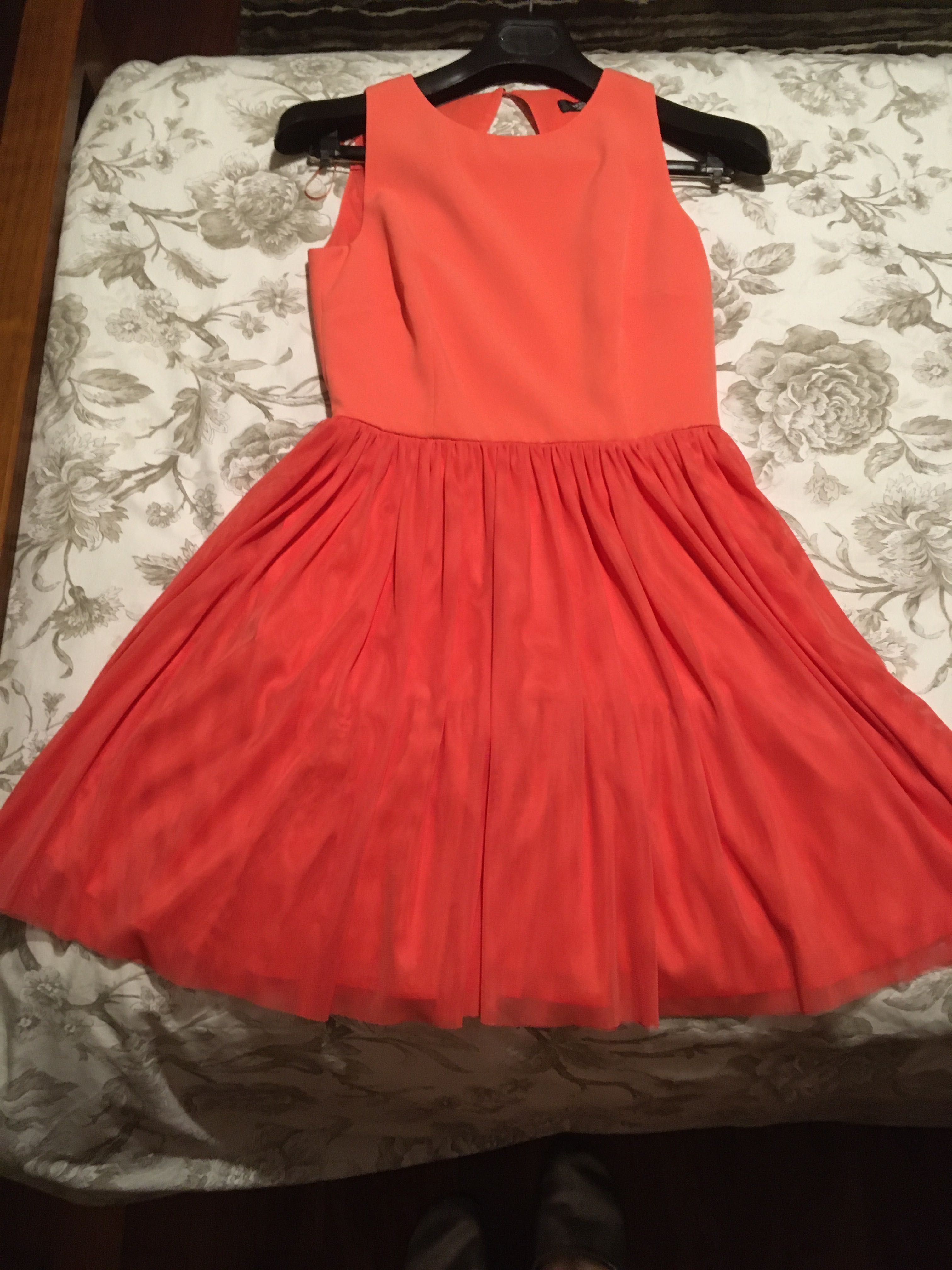 Vestido Cerimónia Coral Escuro