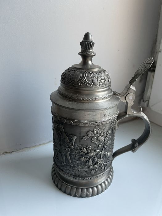 Вінтажна німецька оловʼяна пивна кружка