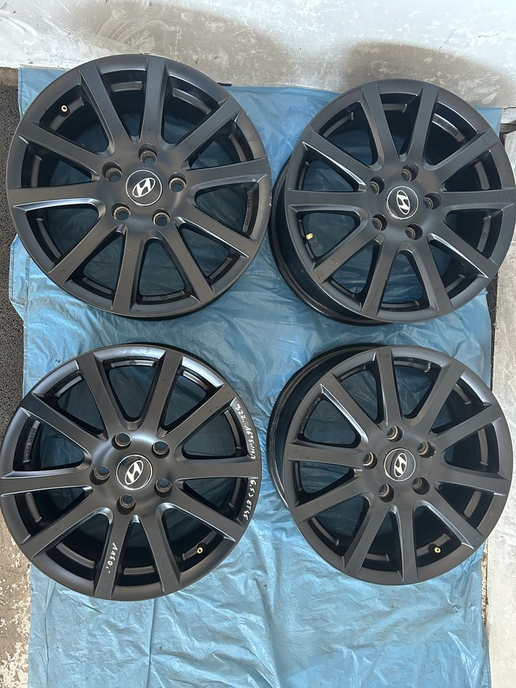 322 Felgi Aluminiowe Hyundai R 16 5x114,3 Bardzo Ładne Czarne