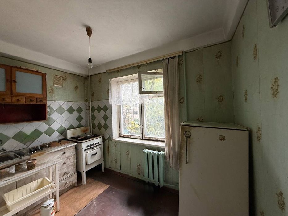 Без Комісії. Київ. Зодчих. Продаж 2х квартири з Балконами.