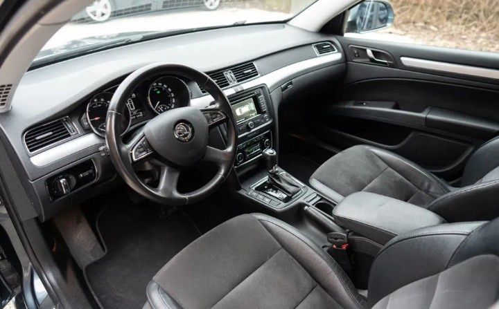 Skoda Superb 2.0 TDI Ambition DSG