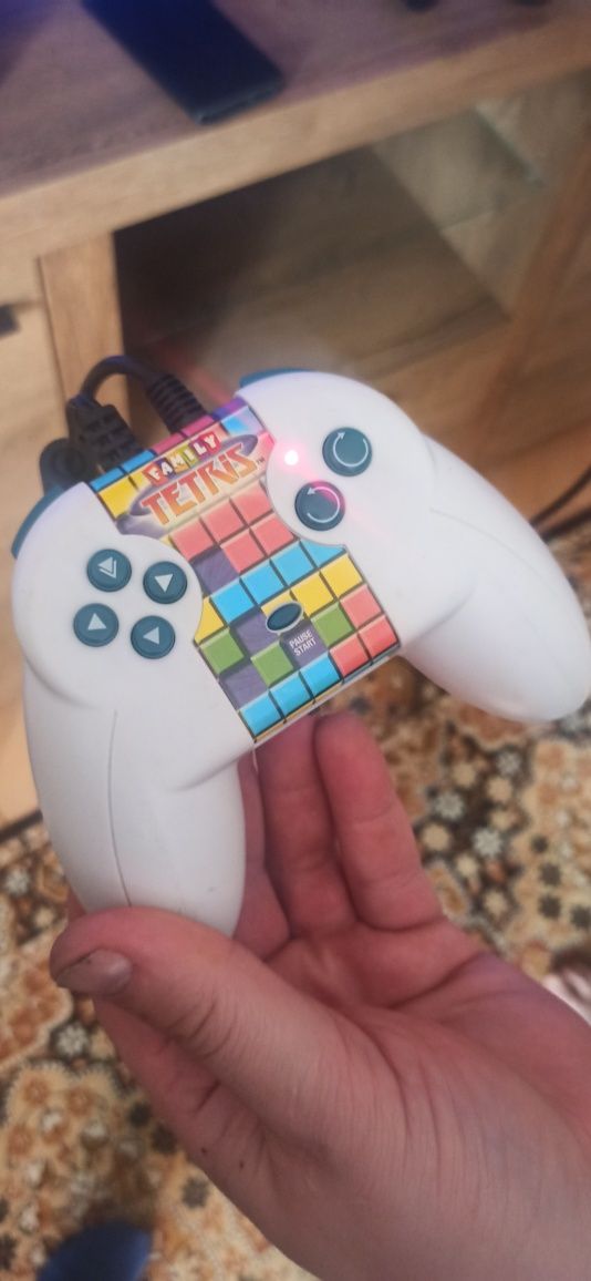 Plug & Play rodzinne gry telewizyjne Tetris firmy Radica