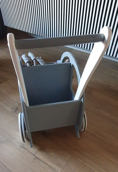 Pchacz, jeździk dla chłopca