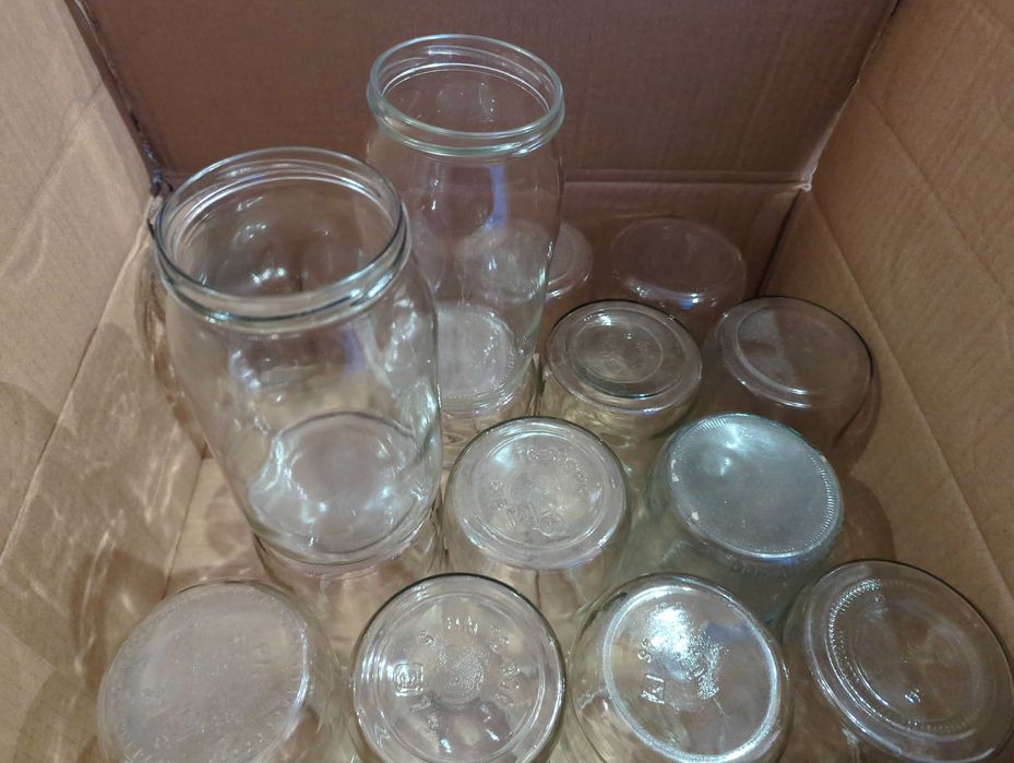 Słoiki na przetwory 900ml. Komplet 16szt. z nowymi pokrywkami