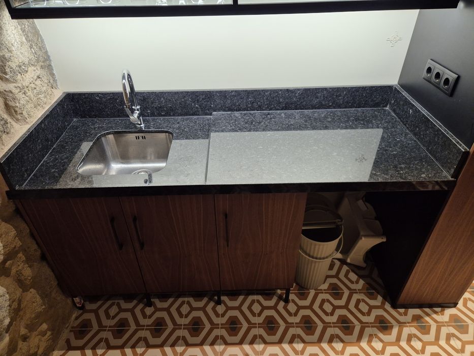 Banca de cozinha e móvel