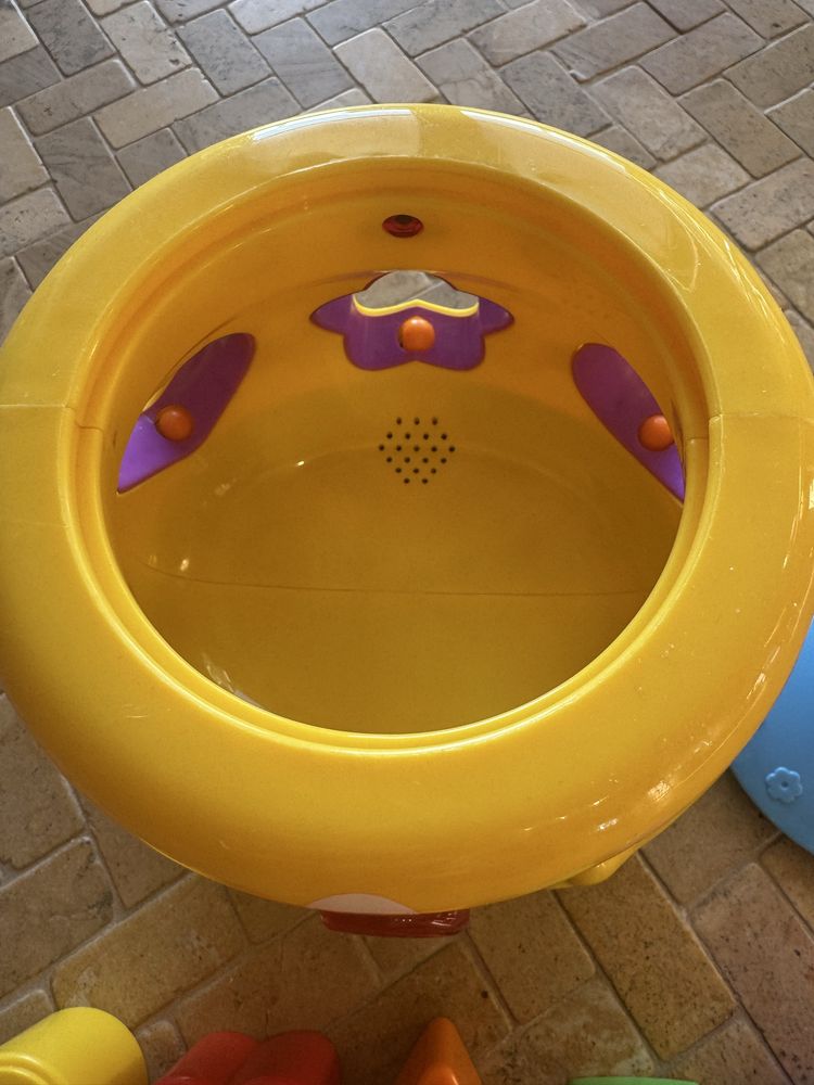 FISHER PRICE garnuszek sorter