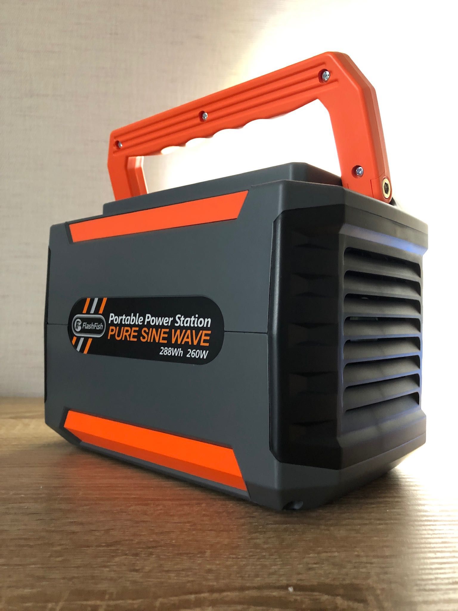 Портативна електростанція FlashFish P66 | Місткість: 288Wh/78000mAh