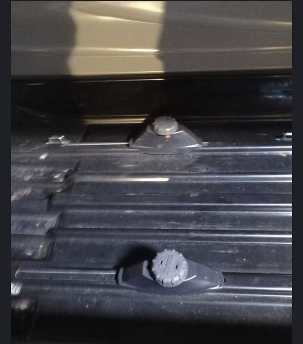 Thule Atlantis 600 – box dachowy, stan bardzo dobry, komplet kluczyków