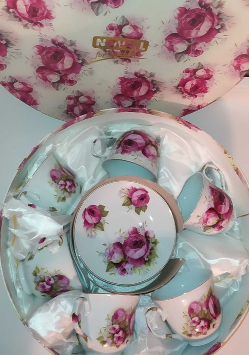 Сервиз чайный новый.Посуда.Чашка с блюдцем - 6 шт.