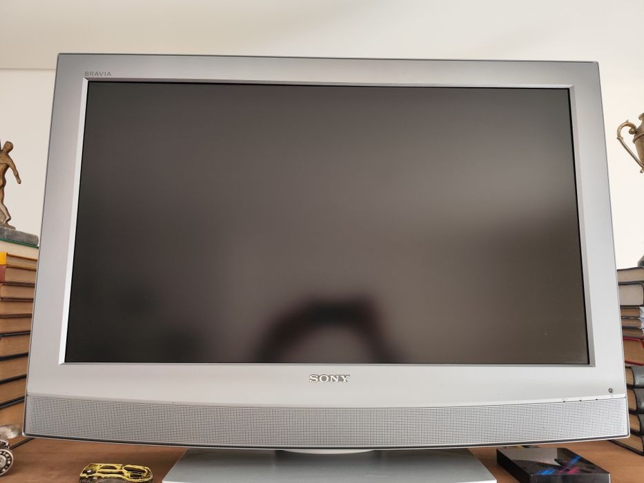 TV Sony Bravia  82 cm