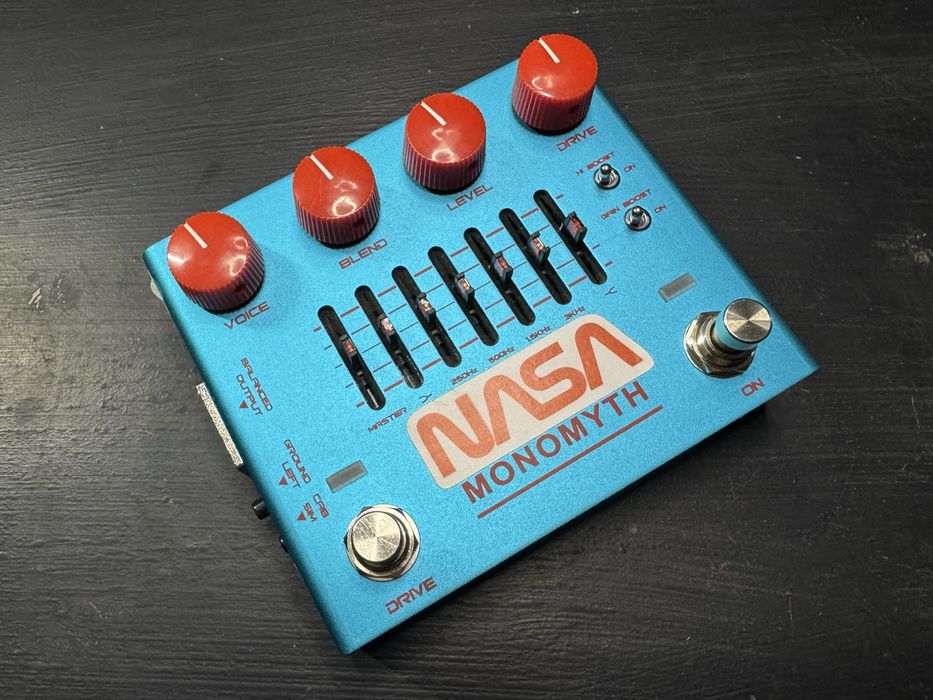 Продам преамп для бас-гітари Joyo Monomyth