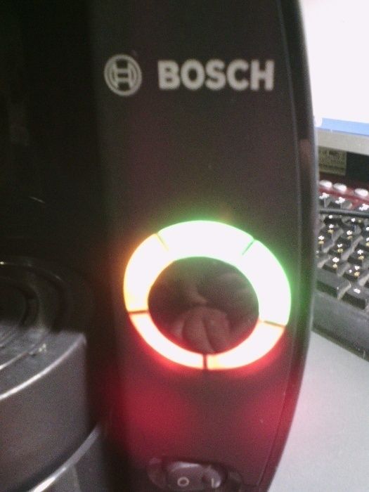 Кофеварка кавоварка BOSCH Tassimo из Германии.