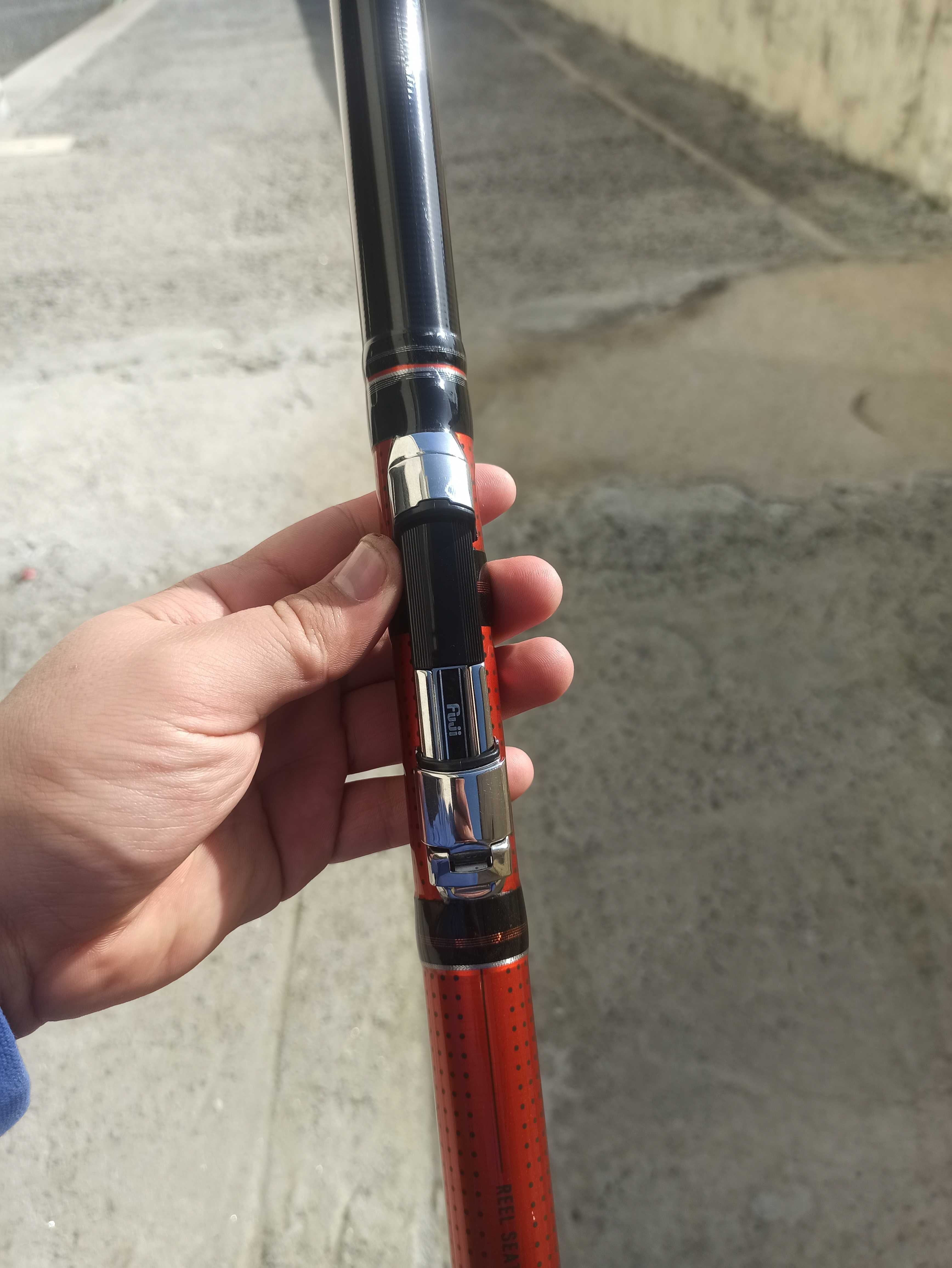 Cana boia daiwa saltist nova 7m