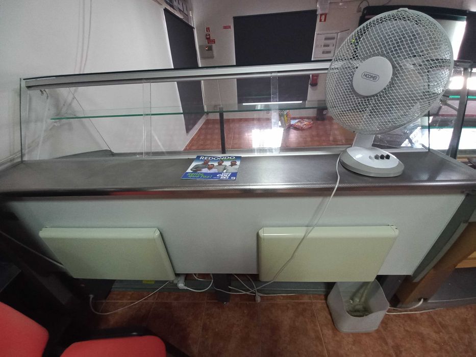 Vitrine de refrigeração