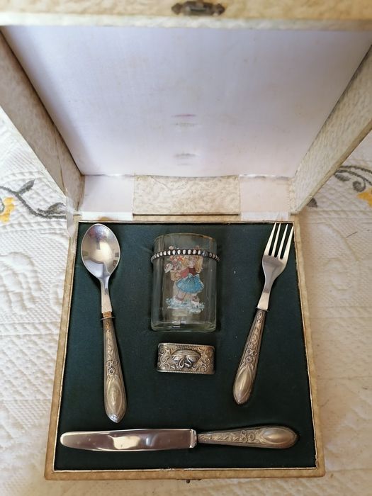 Conjunto talheres de criança em prata