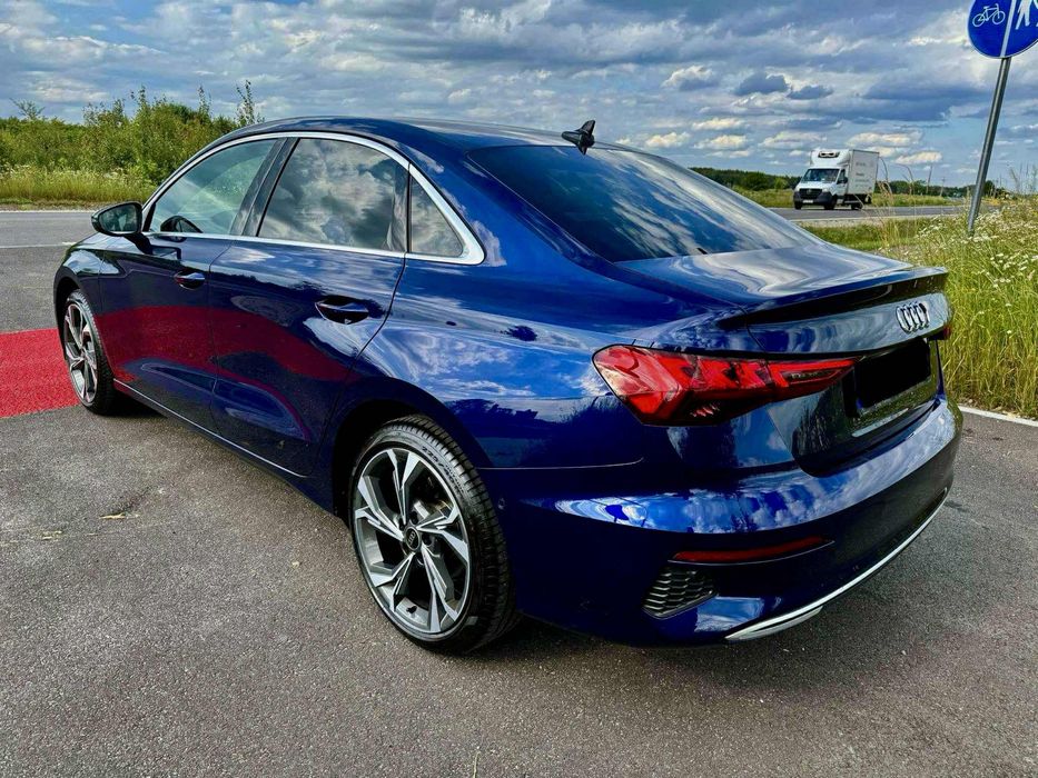 Wynajem aut. Wypożyczalnia samochodów. BMW Audi Mercedes