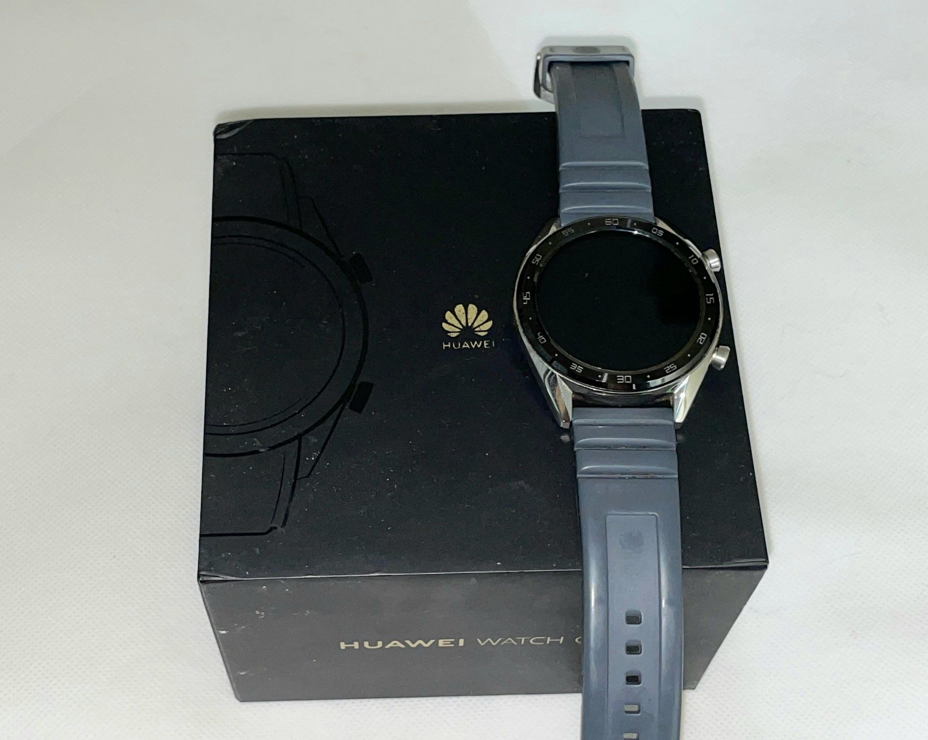 Smartwatch Huawei gt 2 Classic completo (negociável)