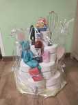 Tort z papieru i przyborów kuchennych prezent na parapetówkę
