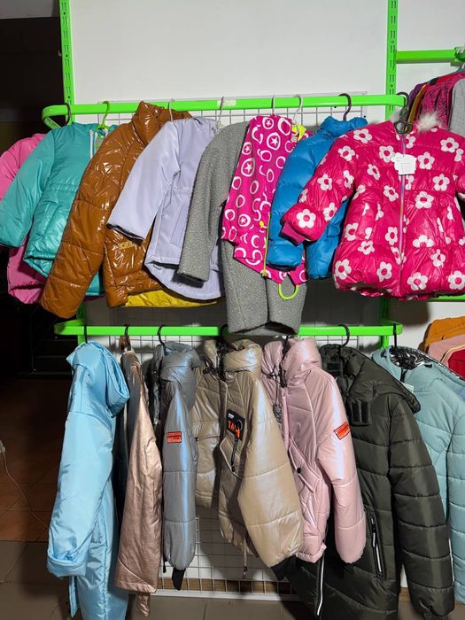 Дитячий Підлітковий одяг ОПТ Куртки Худі Джинси Штани взуття терміново