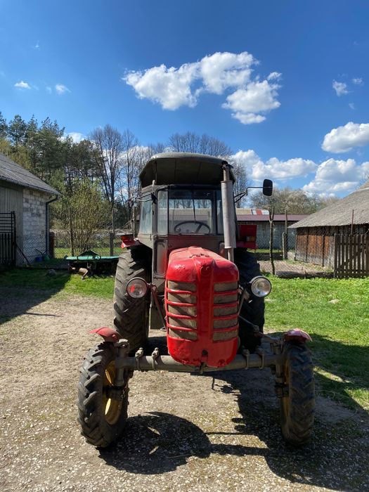 Sprzedam Ursus 4011 z pługiem i kosiarką